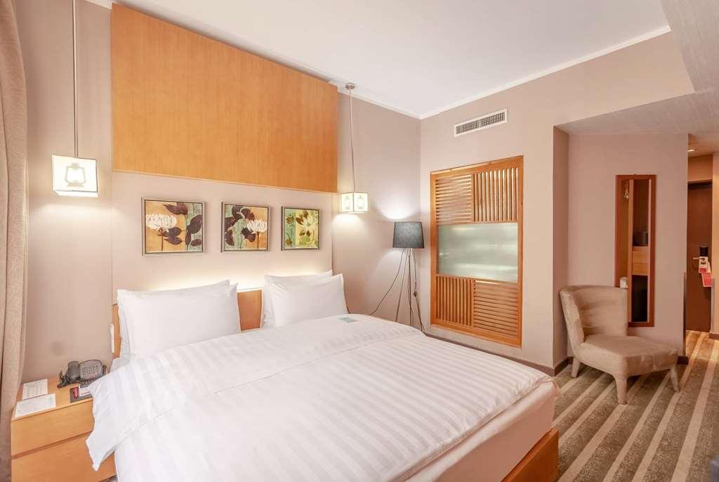 Ramada Ulaanbaatar City Center Стая снимка
