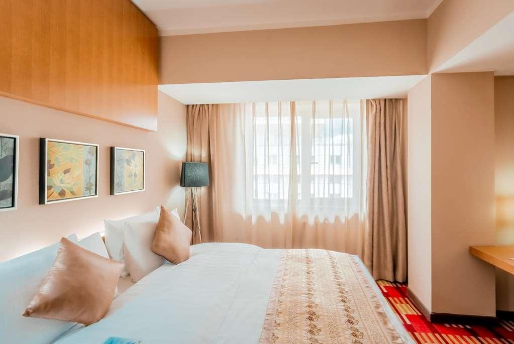 Ramada Ulaanbaatar City Center Стая снимка