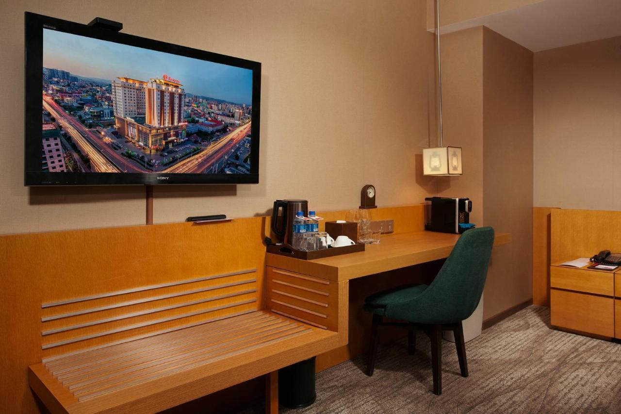 Ramada Ulaanbaatar City Center Екстериор снимка
