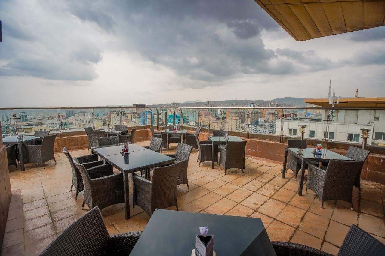 Ramada Ulaanbaatar City Center Екстериор снимка